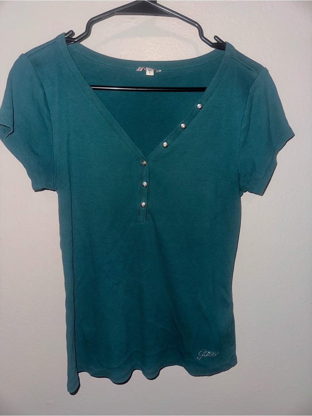 Guess Women’s Teal Short-Sleeve V-Neck Top with Accent Buttons